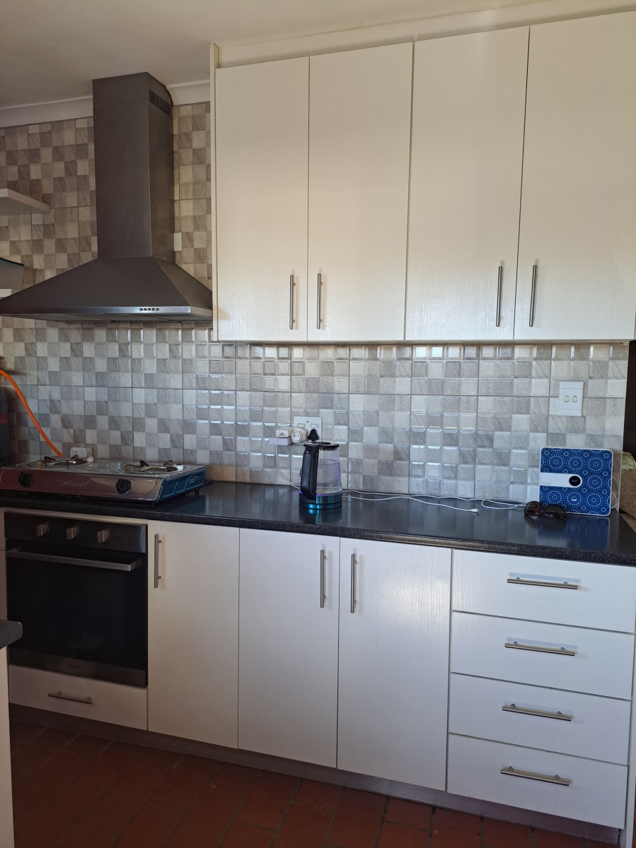 3 Bedroom Property for Sale in Sercor Park Western Cape